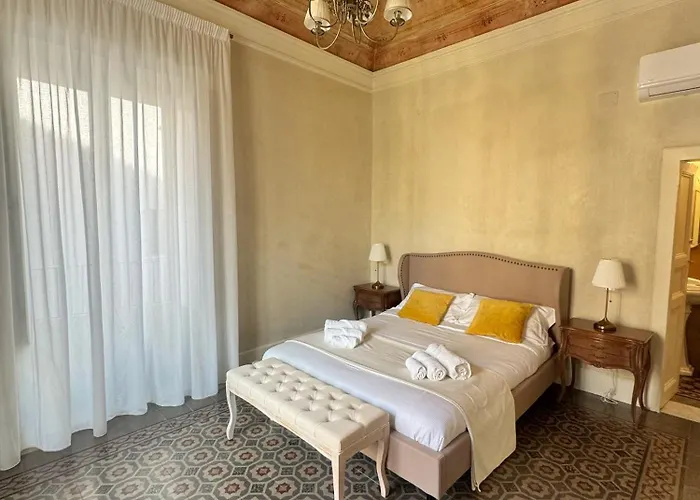 Bed and Breakfast La Dimora di Svevia Catania